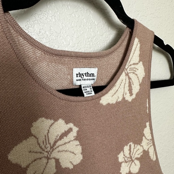 NWOT tropical knit dress 🌴🌺🍹 - Picture 8 of 10